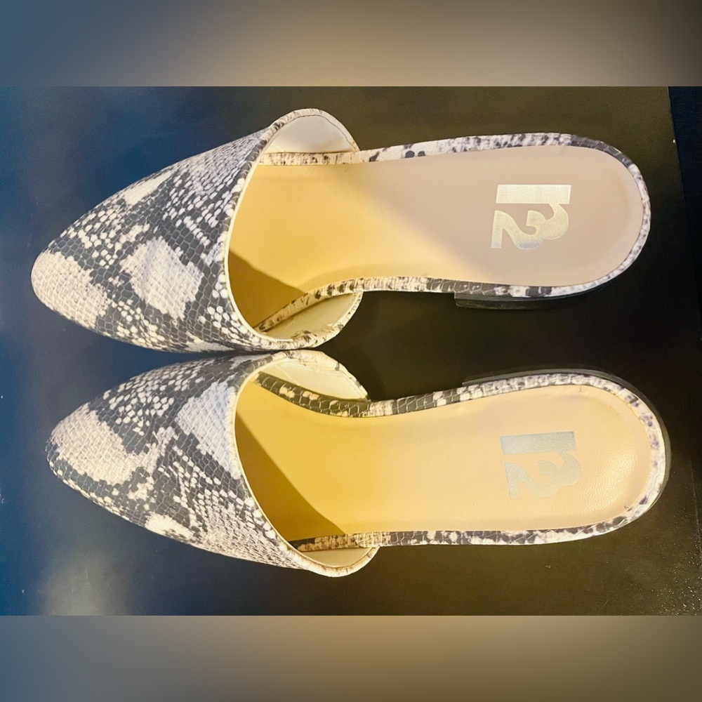 🔴R2 Women’s Snakeskin Print Mules, Size 7 - Picture 5 of 13